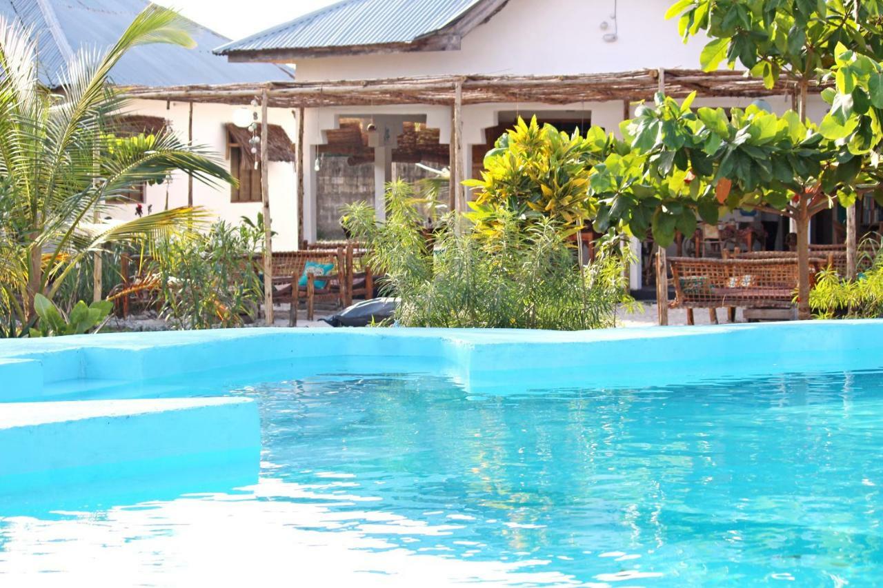 More Africa Guesthouse Paje Bagian luar foto